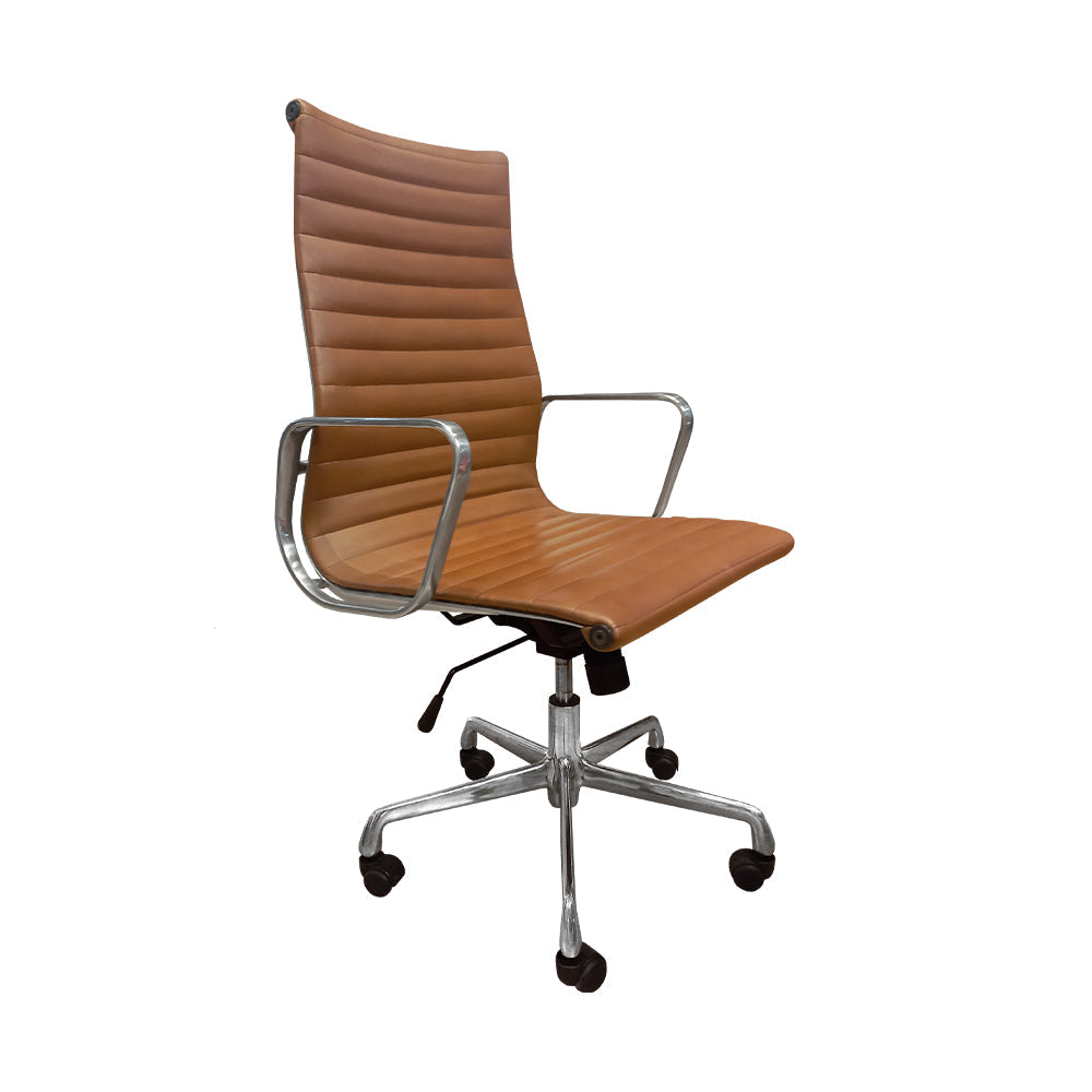 Silla Aluminum Alta, Cuero